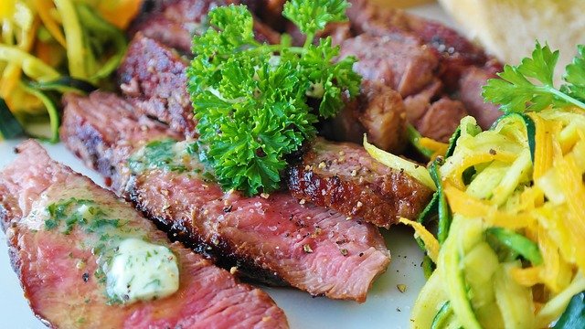 お肉好きにはたまらない肉のテーマパーク！東京ミートレアの人気ポイントを紹介！