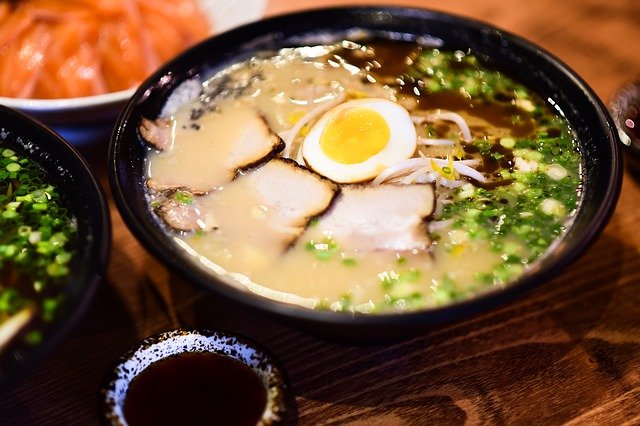 【家系】和歌山の濃厚家系ラーメン「丸花」！クリーミーな絶品スープをチェック！