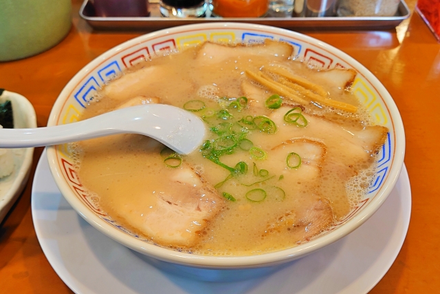 【京都】中華そば高安は白濁スープが魅力！絶品ラーメンを食べよう！